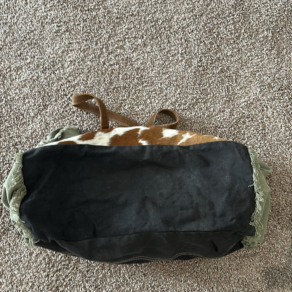 Myra Weekender - image 4